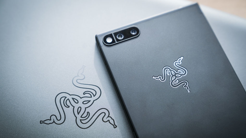 Razer Phone 2 pode receber versão com 512 GB de armazenamento e THX