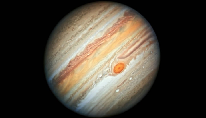 Imagem de Júpiter que sofreu um impacto explosivo do tamanho da Terra