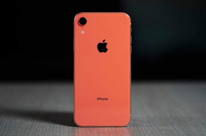 iPhone XR continua a ser o rei de vendas da Apple