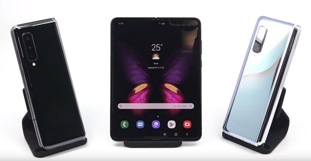 Finalmente!! Samsung Galaxy Fold chega ao mercado