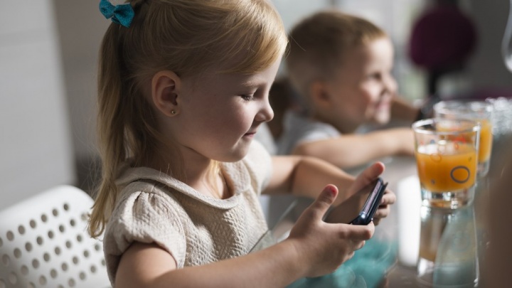 Top 3 apps de controlo parental - não deixe as crianças isoladas no mundo digital (Q