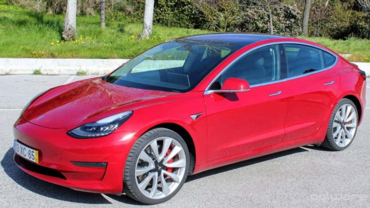 Tesla Model 3 vendas carros elétricos mercado