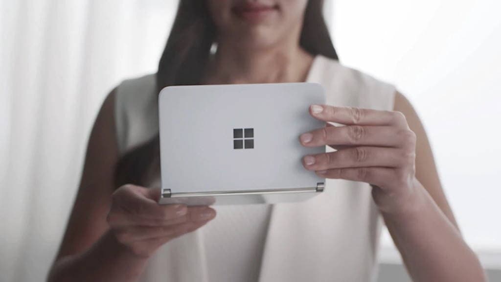 Microsoft confirma que irá implementar uma ‘câmara de classe mundial’ no Surface Duo