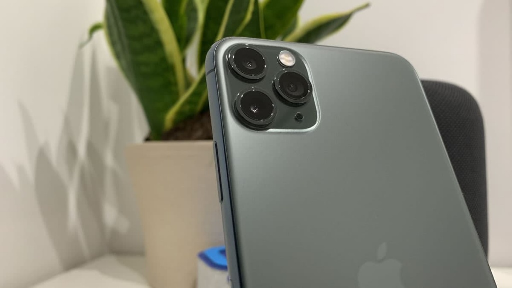 Privacidade vai voltar ao iPhone 11! iOS 13.3.1 permite desligar localização do UWB