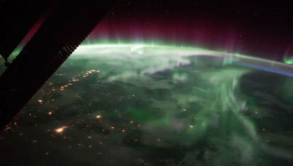 Astronauta filma aurora “intensamente verde” a partir da ISS! É raro vê-las do espaço…