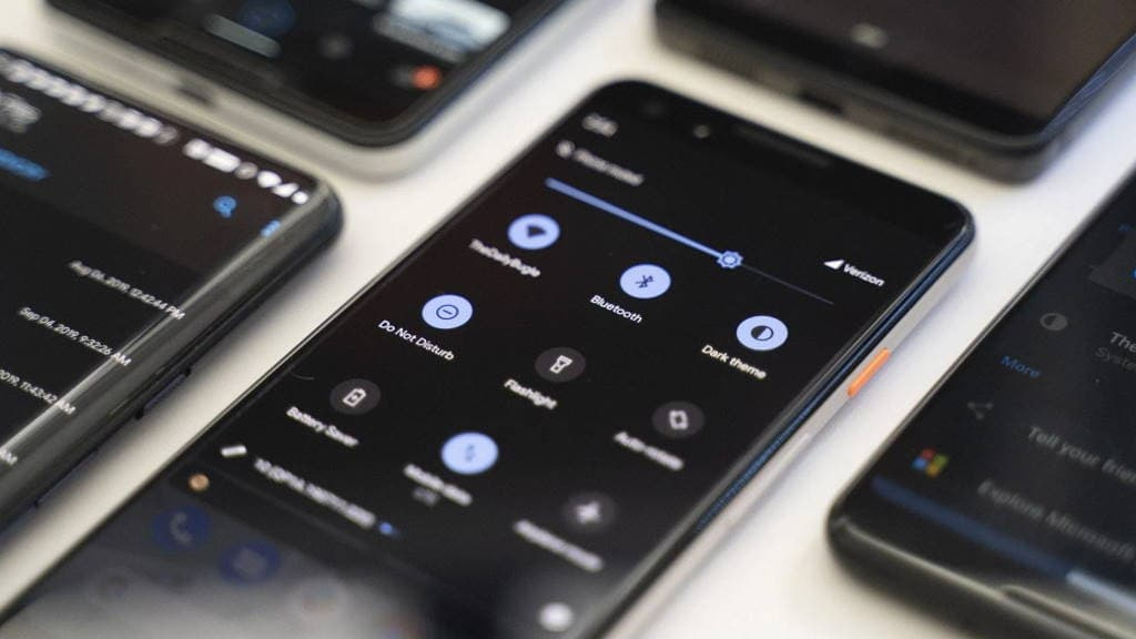 Google prepara mais novidades no Dark Mode para o Android 11
