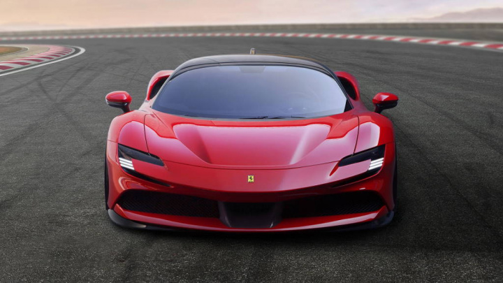 Ferrari elétrico 2025 baterias carros