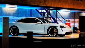 Porsche foi apanhada a recorrer a Tesla Model 3 para desenvolver a sua própria tecnologia