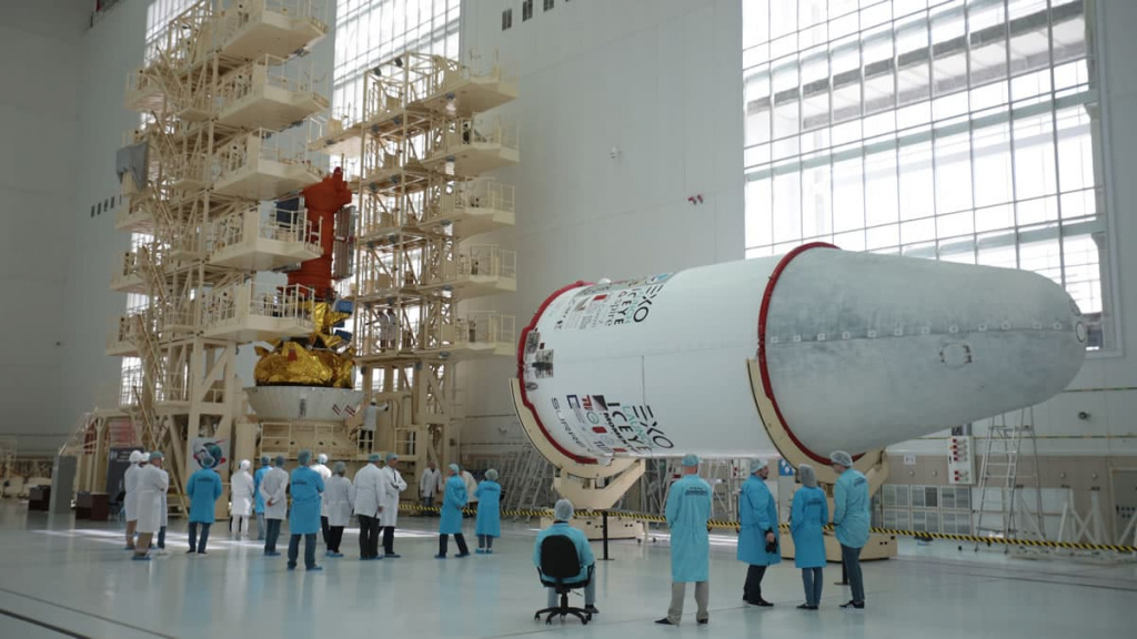 Mais recente satélite meteorológico da Rússia pode ter sido “destruído” por lixo espacial