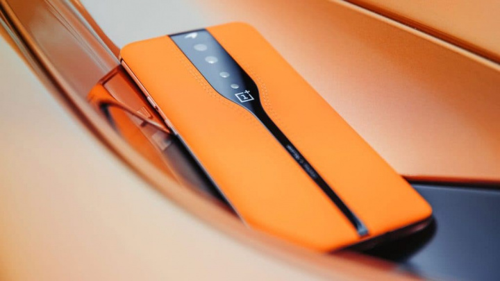 OnePlus Concept One: que tecnologia está por trás deste smartphone com câmaras invisíveis? McLaren