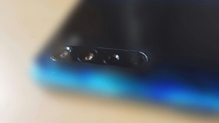 Circulam as primeiras fotografias do Xiaomi Mi 10 que mostram o seu design teste benchmark weibo câmara câmaras