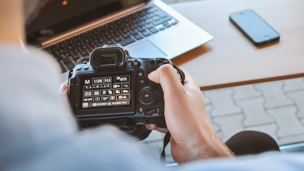 Dica: saiba quantos disparos tem o obturador da sua câmara DSLR