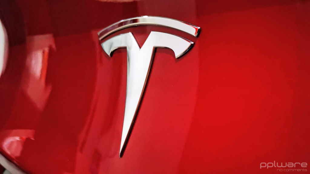 Tesla volta a apresentar lucros elevados neste difícil 1.º trimestre de 2020
