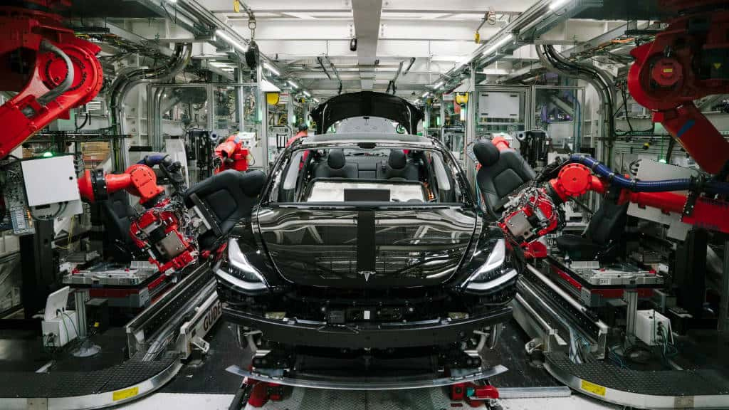 Gigafactory 4 da Tesla inicia a produção em 2021 e começa com os Model Y e Model 3