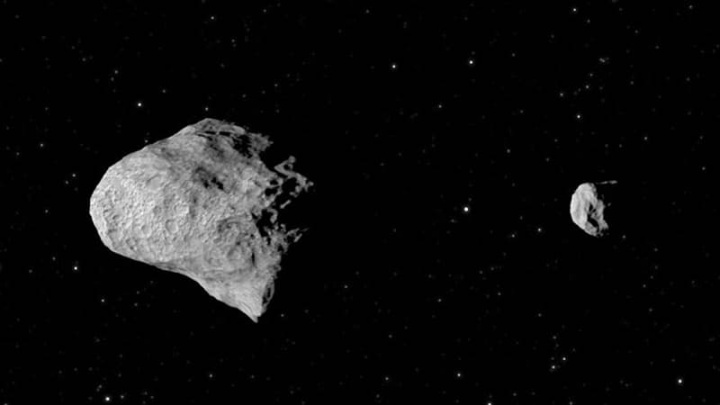 Um asteroide do tamanho de um carro 