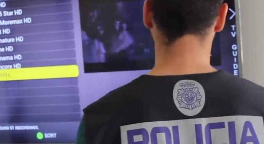 Inédito: Polícia italiana denuncia 223 clientes de IPTV pirata