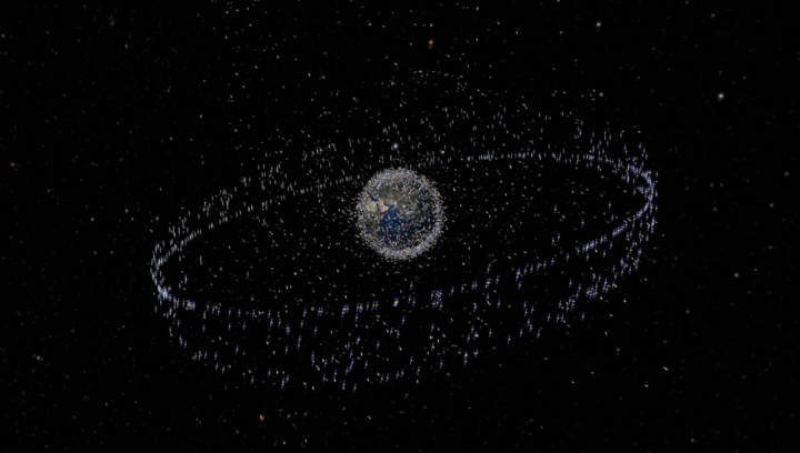 Imagem de ilustração do lixo no espaço na órbita ta terra. Satélites e detritos a vaguear