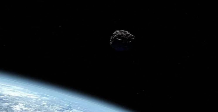 Imagem do asteroide que faz companhia ao nosso satélite