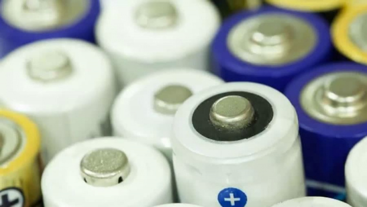 Imagem de baterias orgânicas com compostos naturais