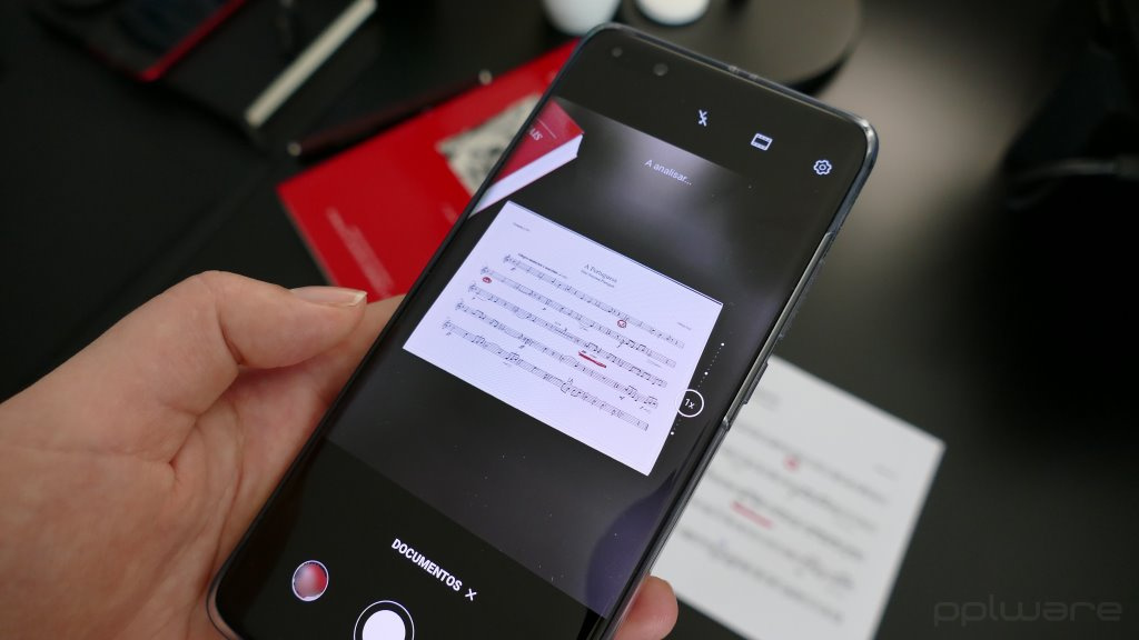 Como digitalizar documentos com o smartphone ou tablet [Android/iOS]