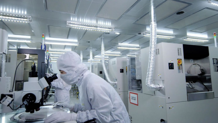 Imagem da fábrica de chips Samsung que poderá substituir os da Qualcomm