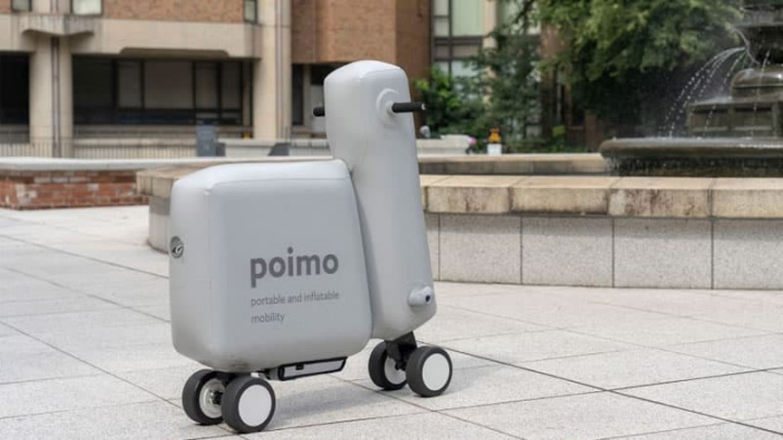 Imagem da scooter elétrica insuflável POIMO