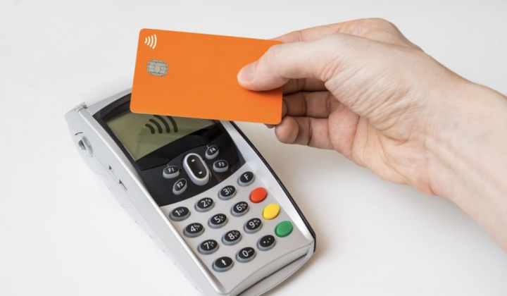 Cartões contactless: Limite de pagamentos sem PIN passa para 50 euros