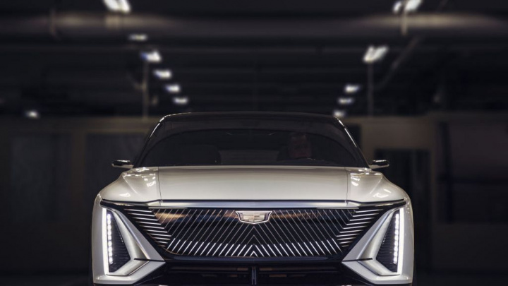 Cadillac Lyriq - os pormenores do primeiro carro elétrico da marca 