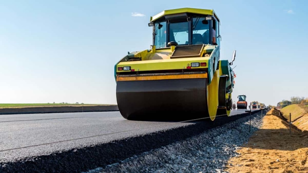 Esta startup está a produzir asfalto mais limpo. Como?