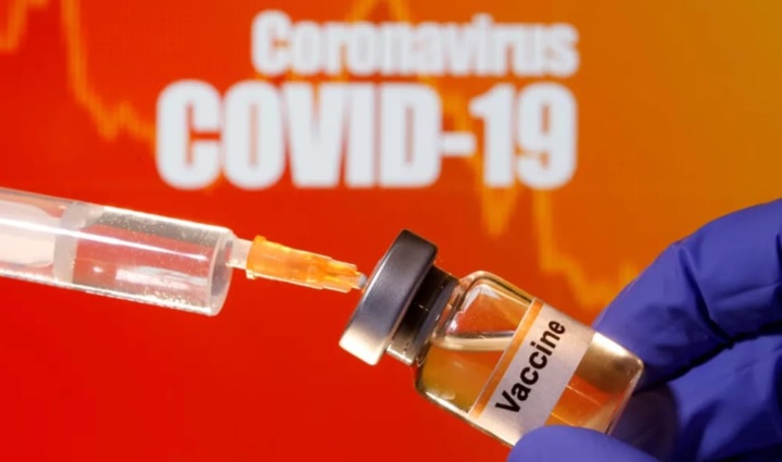 Vacina COVID-19: Aviação prepara-se para “distribuição em grande escala” 