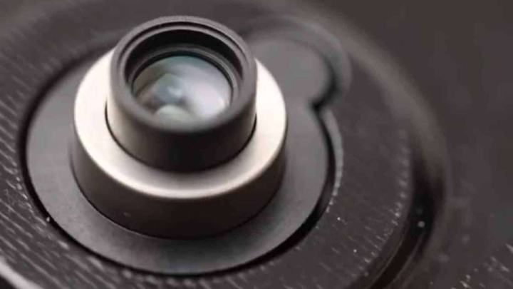 Telescopic lens photography for Xiaomi smartphones