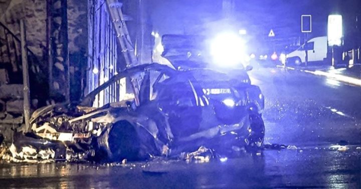 Portugal: Homem morre em explosão de Tesla após despiste