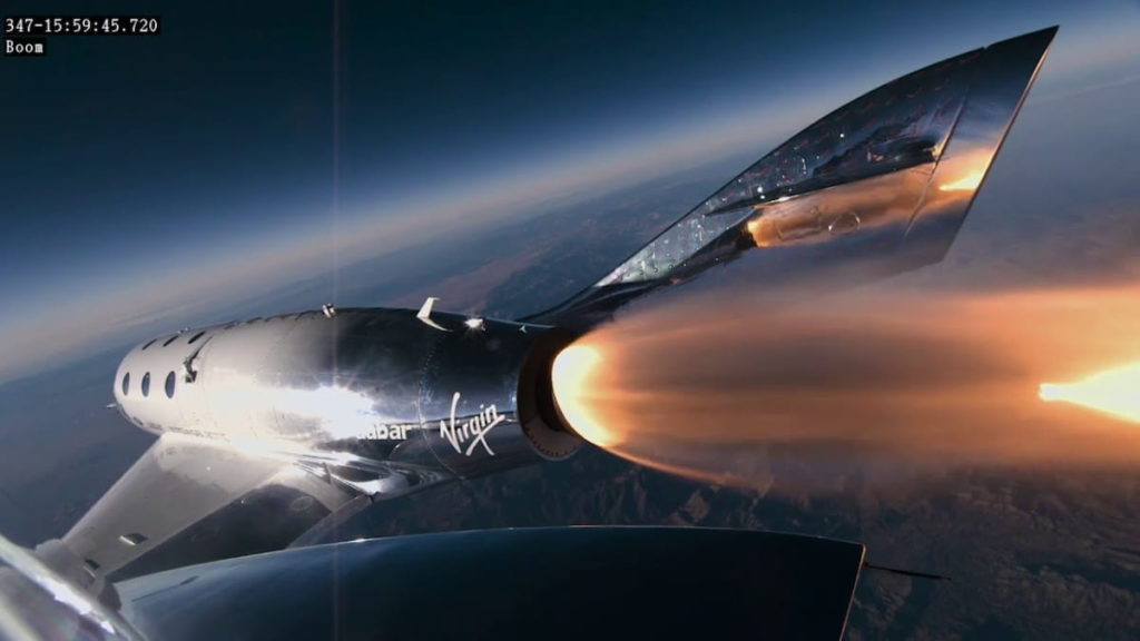 Virgin Galactic: Companhia espacial comercial falha primeiro voo de teste