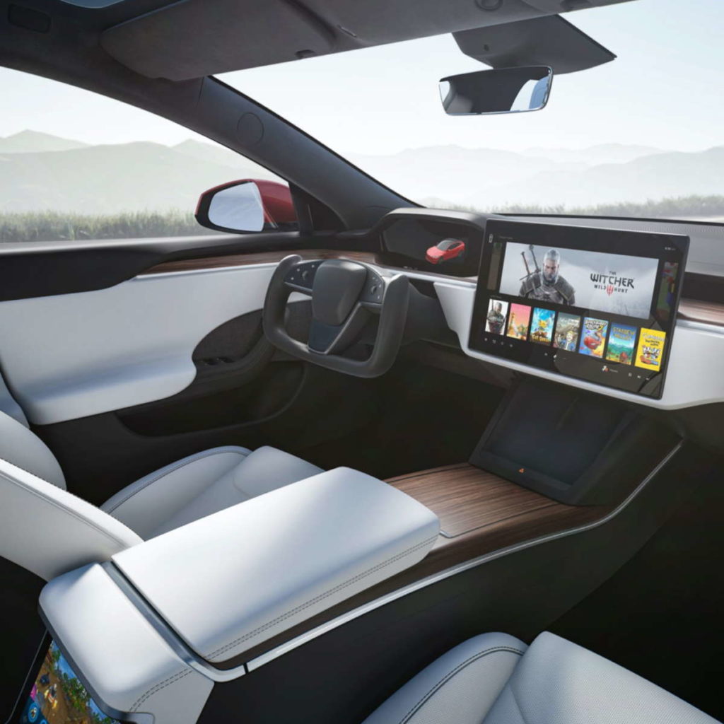 Tesla Model S interiores surpreender modelo