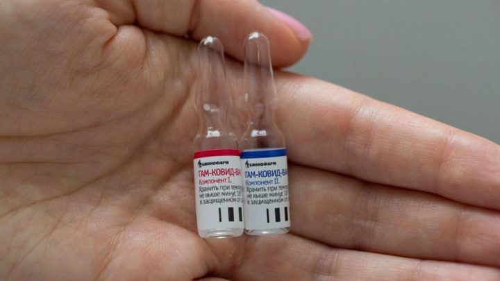 COVID-19: Rússia diz que tem vacina 100% eficaz contra o SARS-COV2