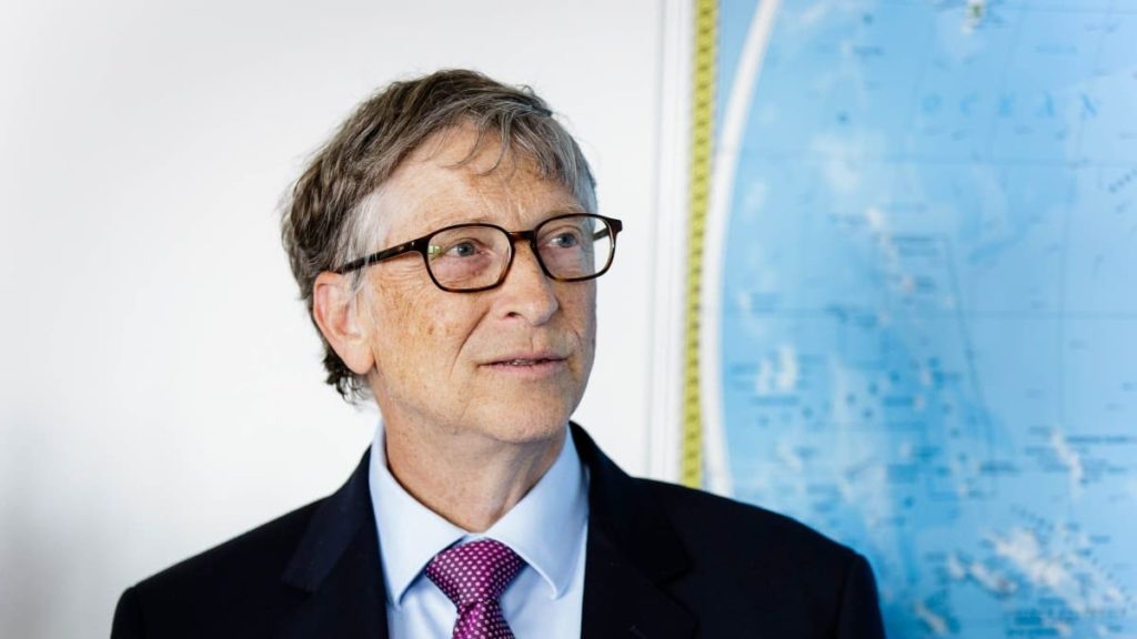 Bill Gates revela quando é que a IA irá substituir os humanos