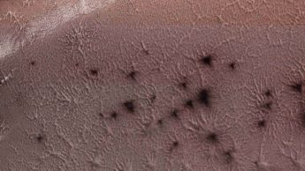 Imagem na NASA que mostra as aranhas de Marte