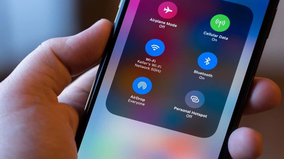 Investigadores encontram vulnerabilidade de dados no AirDrop da Apple