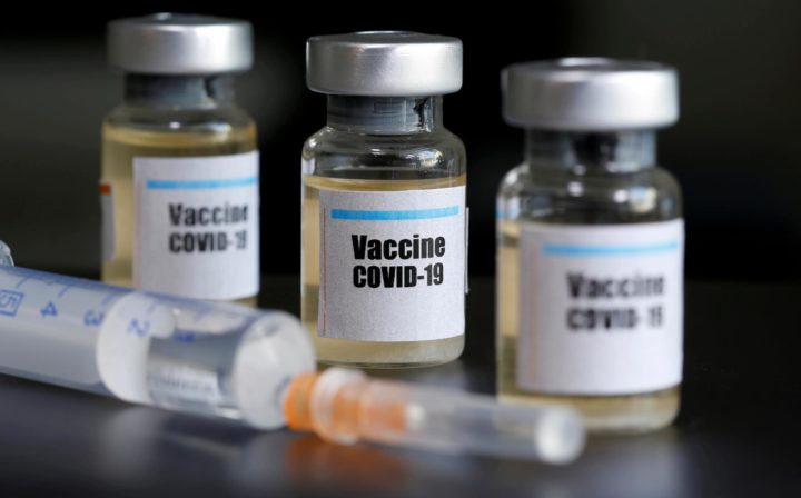 Maiores de 65 anos podem pedir vacina nos Espaços Cidadão