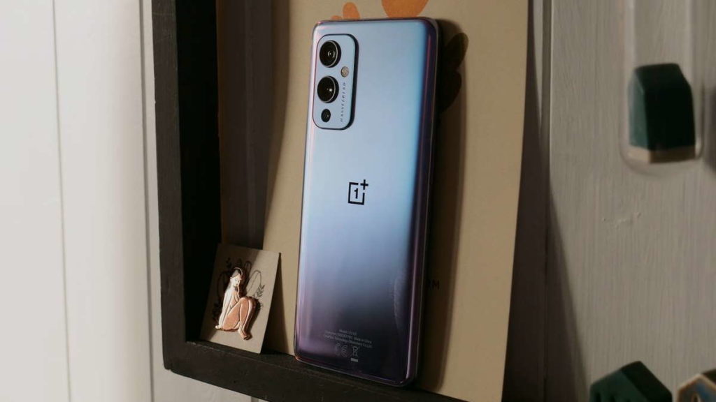 OnePlus vai trazer opção para desligar limitação de desempenho nos seus smartphones
