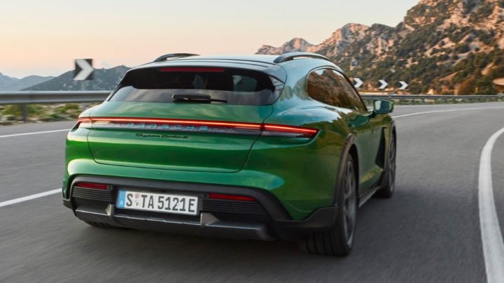 Imagem do novo 2021 Porsche Taycan Cross Turismo