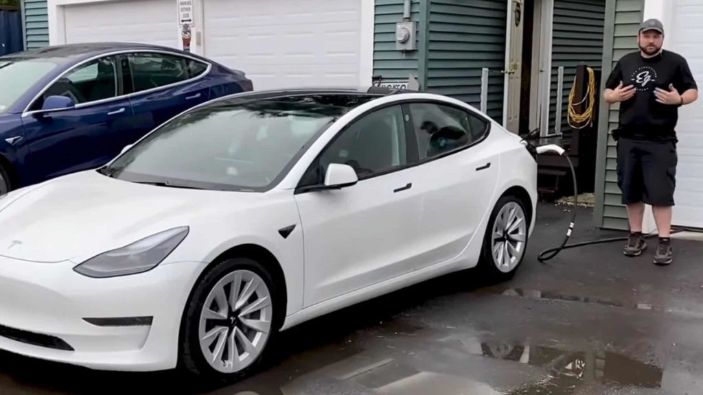 Tesla: 13 mil euros para “reparar” uma bateria? Empresa fez 590 euros