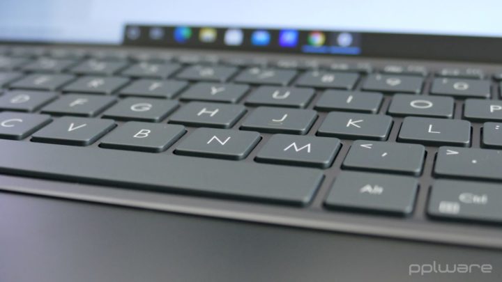 ASUS ZenBook 14 UX435 - ScreenPad oferece mais produtividade?