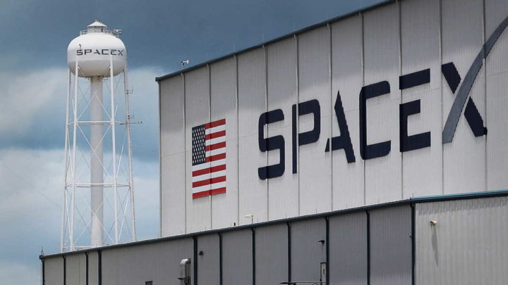 SpaceX IoT Swarm satélites compras