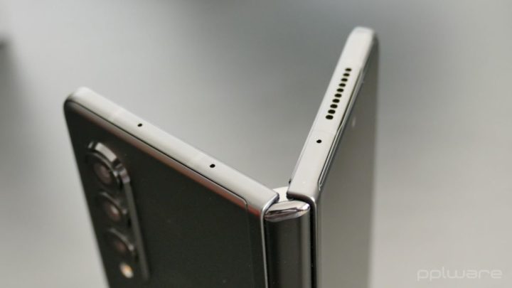 Samsung Galaxy Z Fold4 com ou sem slot para S Pen? Parece que afinal não...