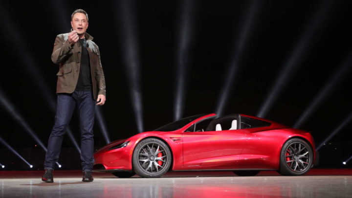 Tesla Roadster Elon Musk atraso carro