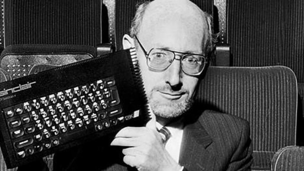 Clive Sinclair, pai do computador ZX Spectrum morreu aos 81 anos
