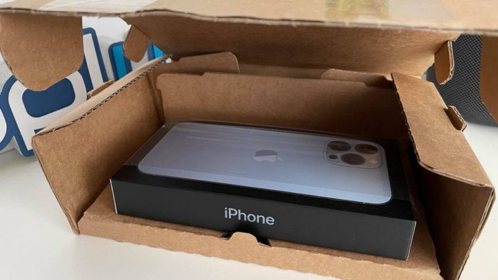 COVID-19: Restrições na China colocam em risco a produção do iPhone da Apple