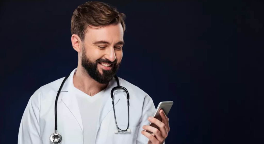 Sabia que o smartphone pode ser usado como estetoscópio?