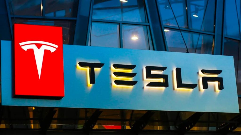 Tesla tem 5x mais lucro este ano do que no ano passado, apesar das dificuldades do mercado